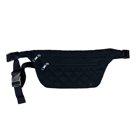 Samantha Brown Handbags - Samantha Brown Waist Belt Bag Travel Zippered Black Purse